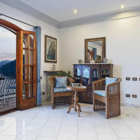La Roccia - Arienzo Appartement
