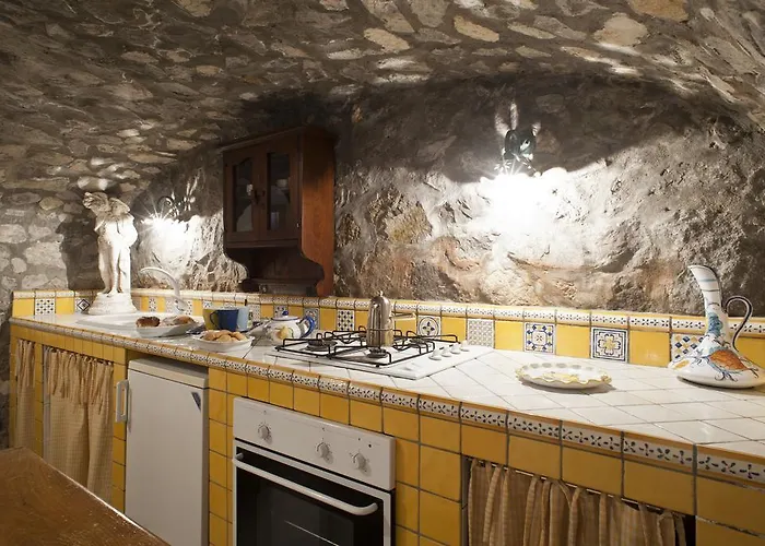 La Roccia - Arienzo *