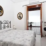 ラ ロッチャ アリエンツォ ポジターノ