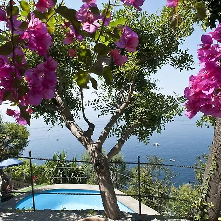 Apartment La Roccia - Arienzo