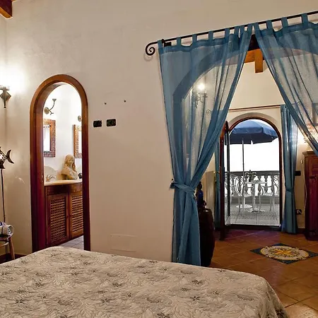 La Roccia - Arienzo Apartment