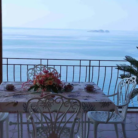 Apartamento La Roccia - Arienzo