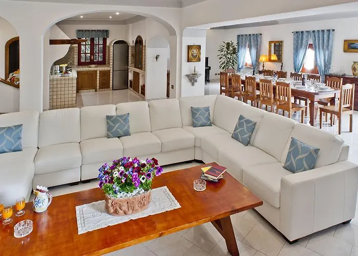 La Roccia - Arienzo Apartamento